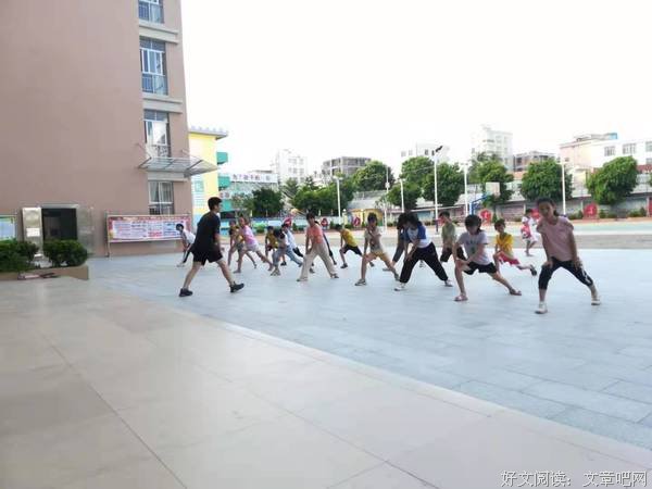 “登塔”社会实践队：第一次上体育课
