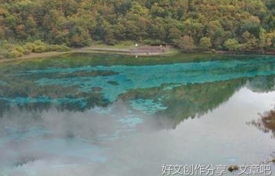 水流的色彩