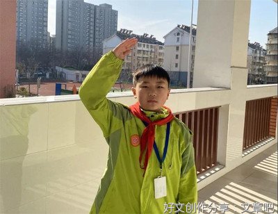 我做爷爷奶奶的小拐杖