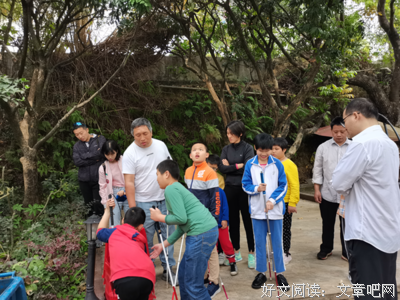 努力克服困难，呈现精彩课堂