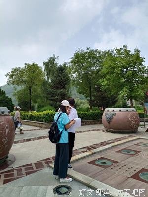 “法律人在行动”社会实践团在杨家岭革命旧址展开实地调研