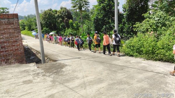保障学生安全