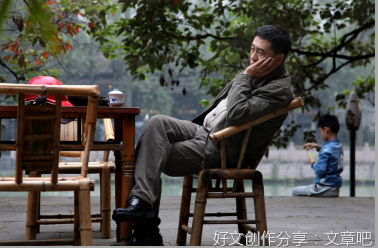 在过往与现实中游走