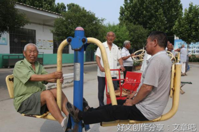 书香阵阵，笑声朗朗