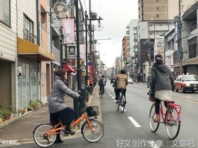 学骑自行车