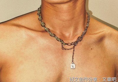 小心那个只是用语言爱你的人