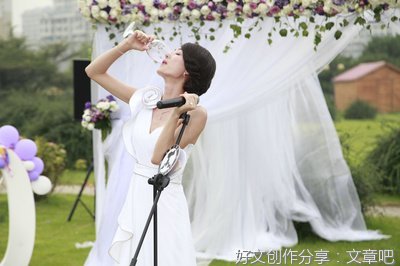 前任结婚了，就不要再联系了