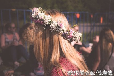 家庭聚会，毛脚女婿为了显摆，断章取义说出老丈人的秘密，家散了