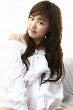 母亲要3千每月帮女儿带孩子，多年后自己住院，女儿开价8千一个月