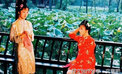 《红楼梦》里，林黛玉和薛宝钗谁的地位高？