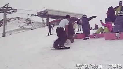 人民热评：患精神疾病女孩被直播，流量正义在哪里？
