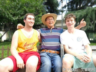 曾经给过我们帮助的路人