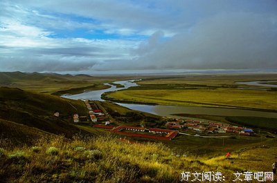 母亲很慈爱