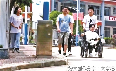 “扭扭车少年”高考成绩超一本线44分