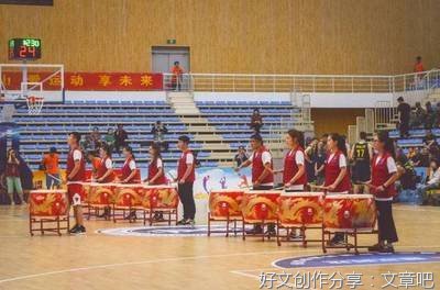 矿大首届纸飞机争霸大赛正式开赛